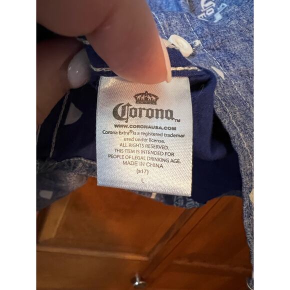Corona Men's Reverse Print Aloha Button Down Shirt Short Sleeve Blue Size L - Picture 5 of 9